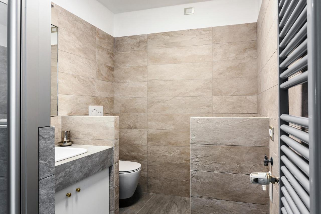 Appartamento Living Brera, a unique experience - Vicolo Fiori Milano Esterno foto