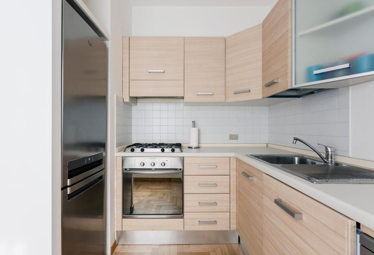 Appartamento Living Brera, a unique experience - Vicolo Fiori Milano Esterno foto