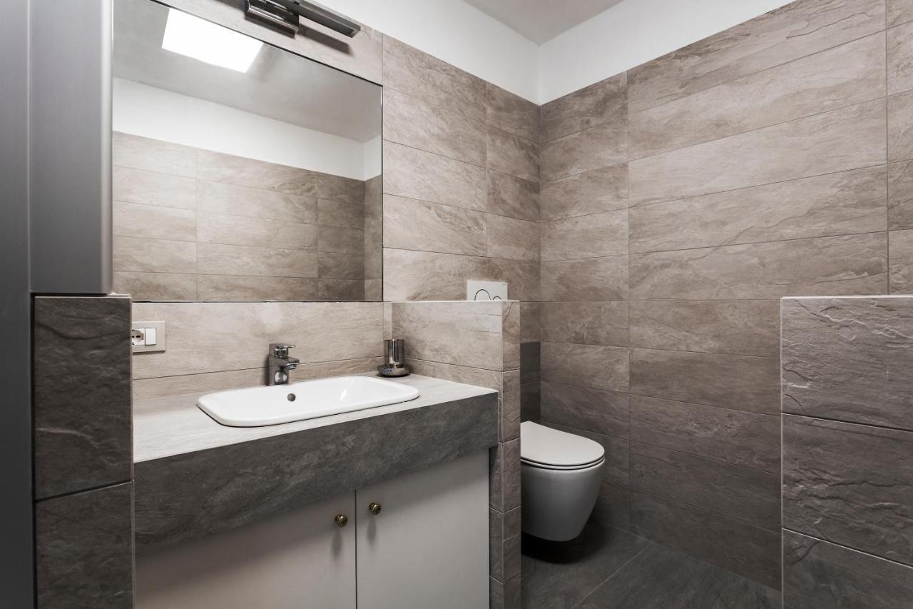 Appartamento Living Brera, a unique experience - Vicolo Fiori Milano Esterno foto